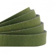 DQ Lederband flach 10mm Soft guacamole green